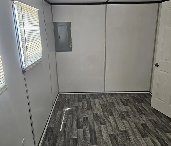 475 E Robins St #18 — Photo 5