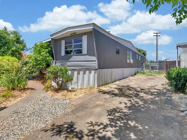 24 Rocket Cir, Rancho Cordova, CA 95742