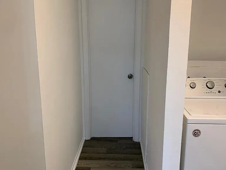 4807 Poplar Dr — Photo 10