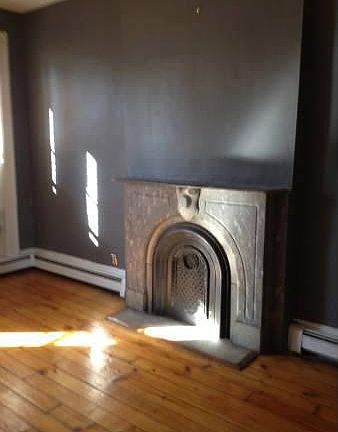 060 bedroom