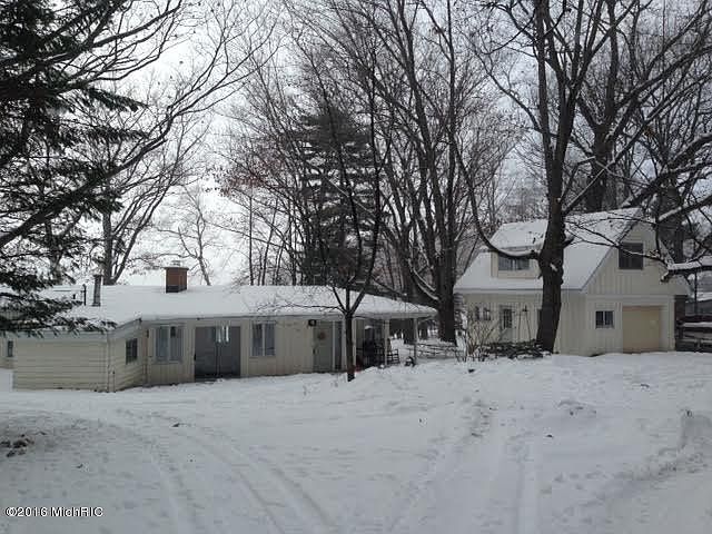 1st image of 10733 Oak St