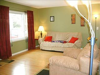 2nd image of 304 Hudson Ave