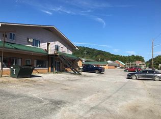 518 E Main St, Grayson, KY 41143