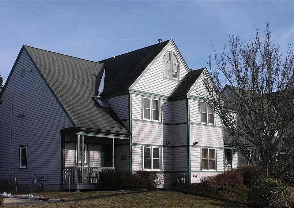 1st image of 70 Houston Ave Unit 70