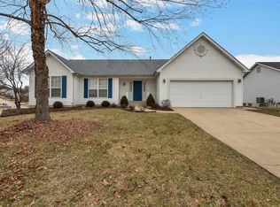 3598 Ruby Ln, Saint Charles, MO 63303