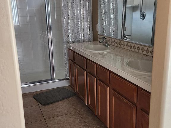 5th image of 6072 S 257TH Avenue