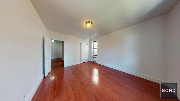 Rented by Bond New York | media 20