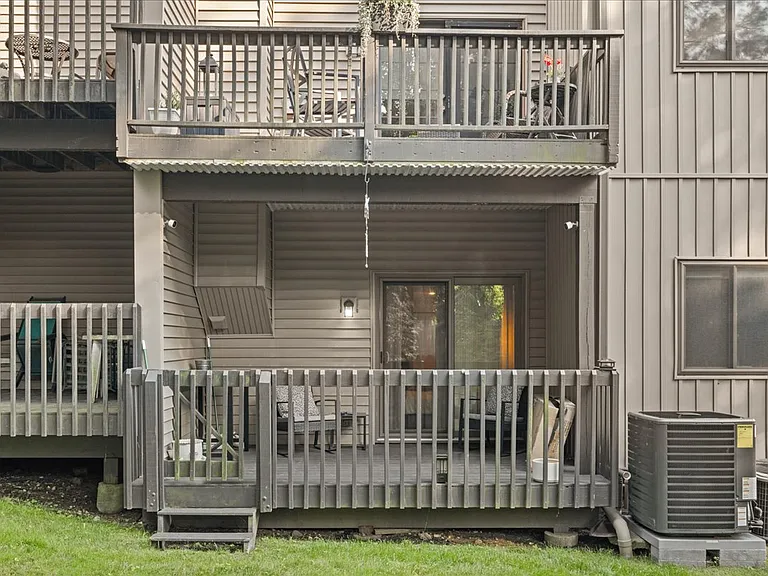 11 Nicole Cir #3 — Photo 25