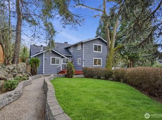 6015 116th Ave SE, Bellevue, WA 98006