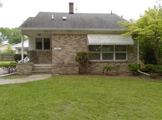 340 Oakwood St, Monroe, MI 48162