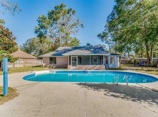 2739 Glen Eden Dr, Pensacola, FL 32514
