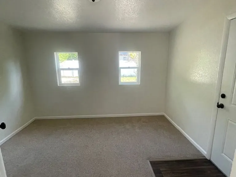 877 Horizon St — Photo 10