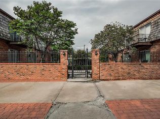4426 Jarboe St APT 1, Kansas City, MO 64111