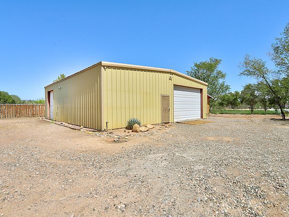 4th image of 53 Archibeque Ln