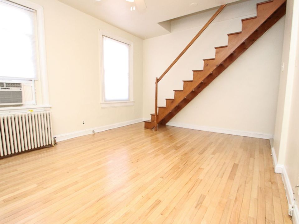 1st image of 1616 Pine St APT C11