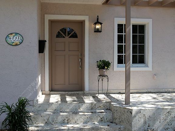 4th image of 6231 Coral Lake Dr