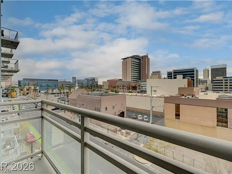 353 E Bonneville Ave #581 — Photo 22