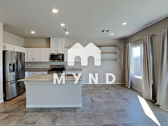 4th image of 7721 Markarian St