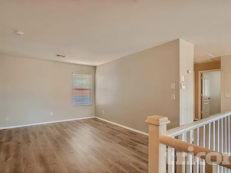 1353 E Judi Dr — Photo 17