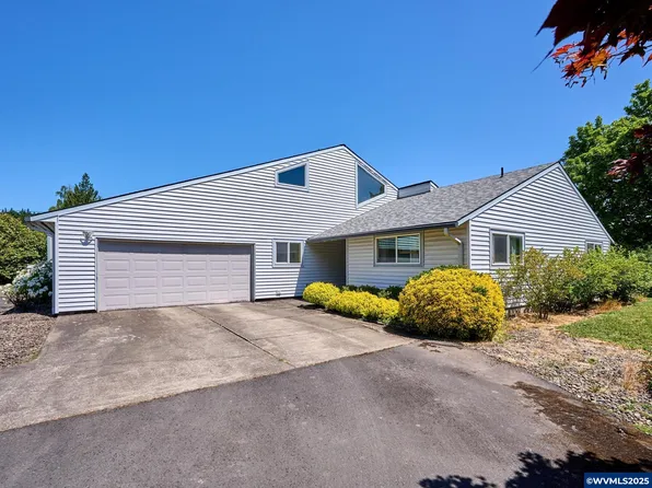 29275 NE Putnam Rd, Newberg, OR 97132