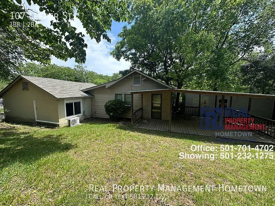 Building Photo - 107 Leeper St