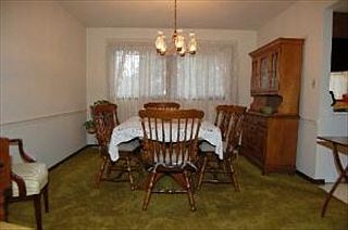 3rd image of 4185 Victoria Dr