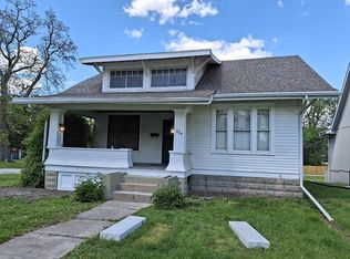 224 W 5th St, Cameron, MO 64429