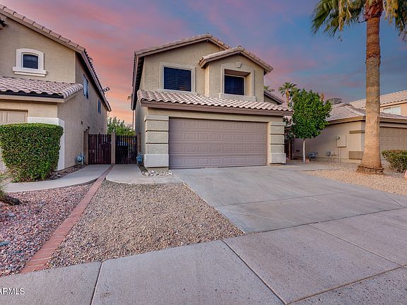 3rd image of 4128 E MEADOW Drive
