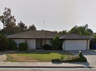 351 Hawley Ave, Sanger, CA 93657
