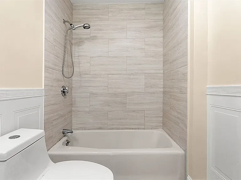 8 Lafayette Park #9 — Photo 12