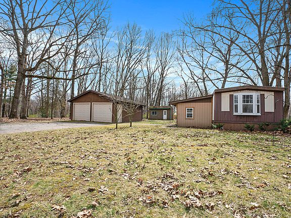 2nd image of 24923 Sandy Beach Dr