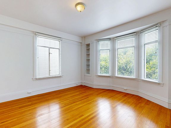 4th image of 626 Powell St APT 501