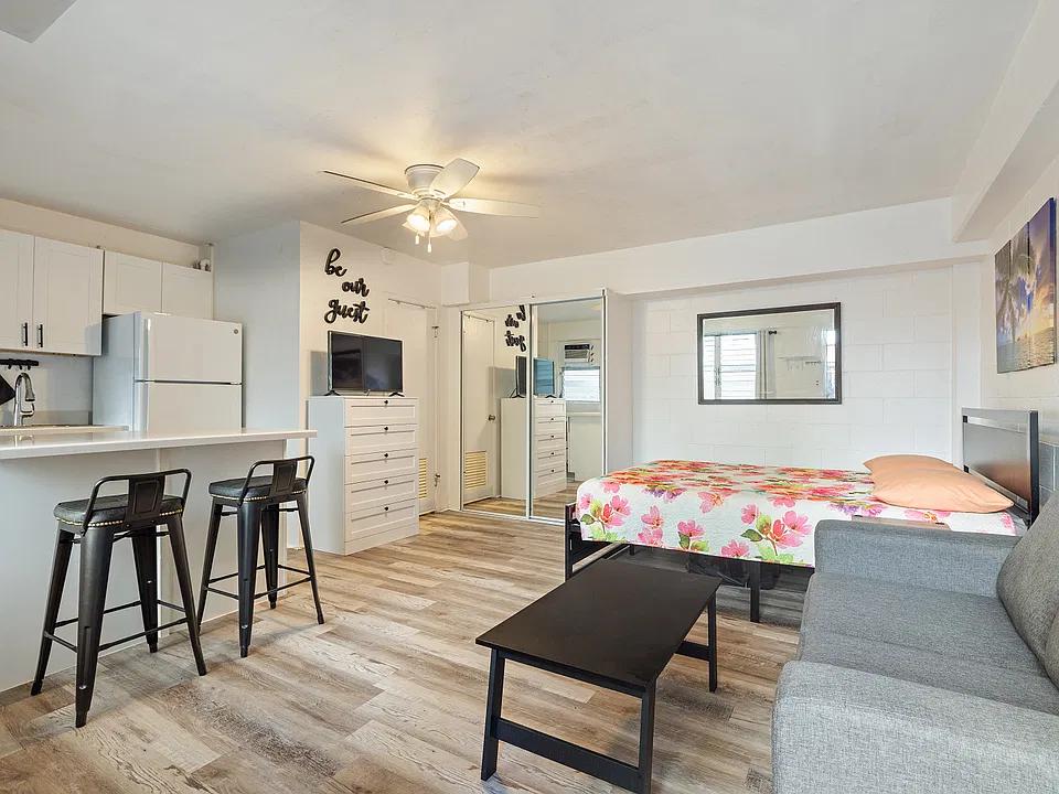 235 Liliuokalani Ave #125