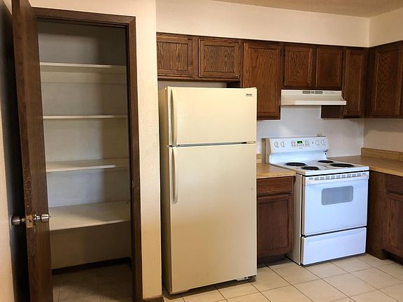 4th image of 1203 W Hobbs St