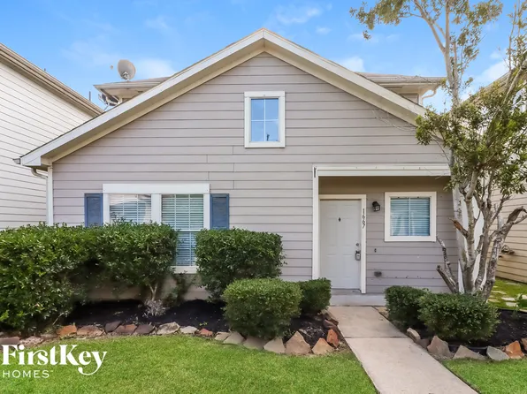 1667 Nichole Woods Dr, Houston, TX 77047