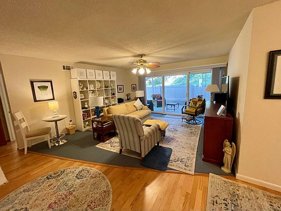 4th image of 26378 Oak Plain Dr