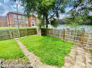 879 S Tompkins St, Shelbyville, IN 46176