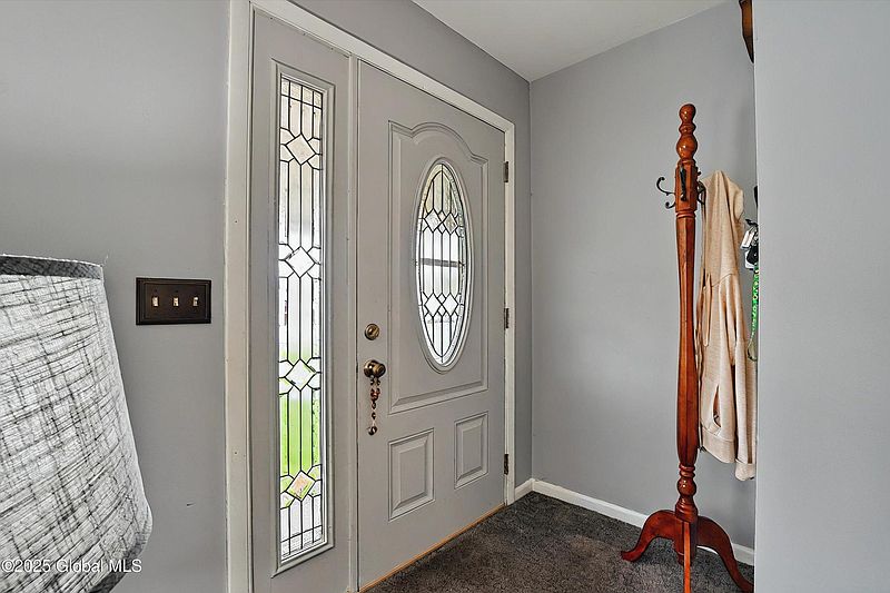 3rd image of 52 Starr Avenue