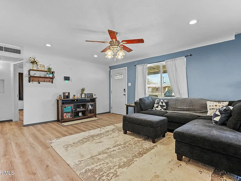 4728 Sierra Madre Dr — Photo 5