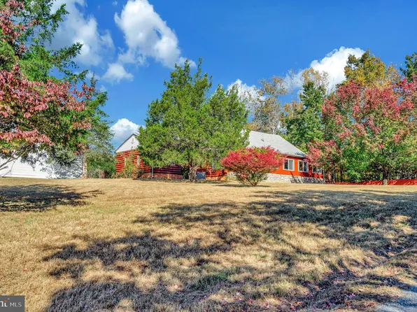 3856 Rapidan Hills Dr, Locust Grove, VA 22508