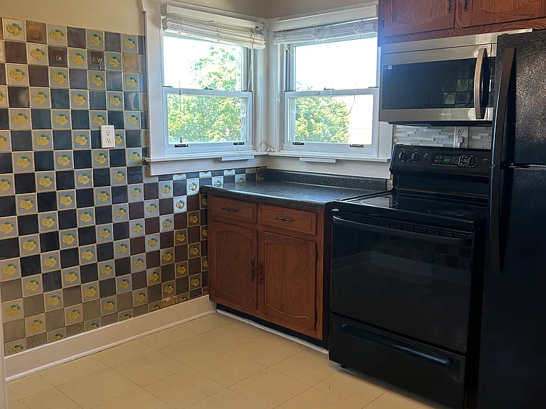 6802 W Highland Ave #2 — Photo 21