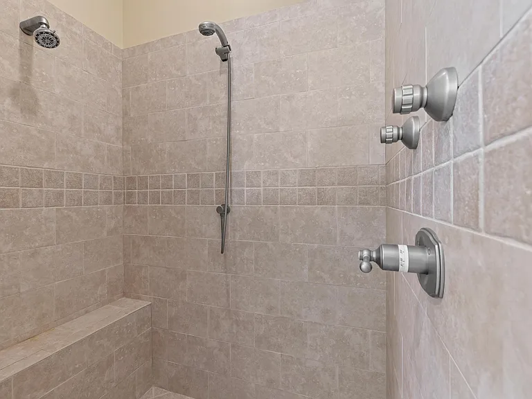130 Iron Horse Dr — Photo 52