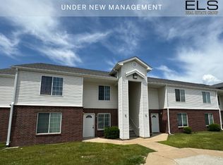 Ashgrove Place, Warrenton, MO 63383