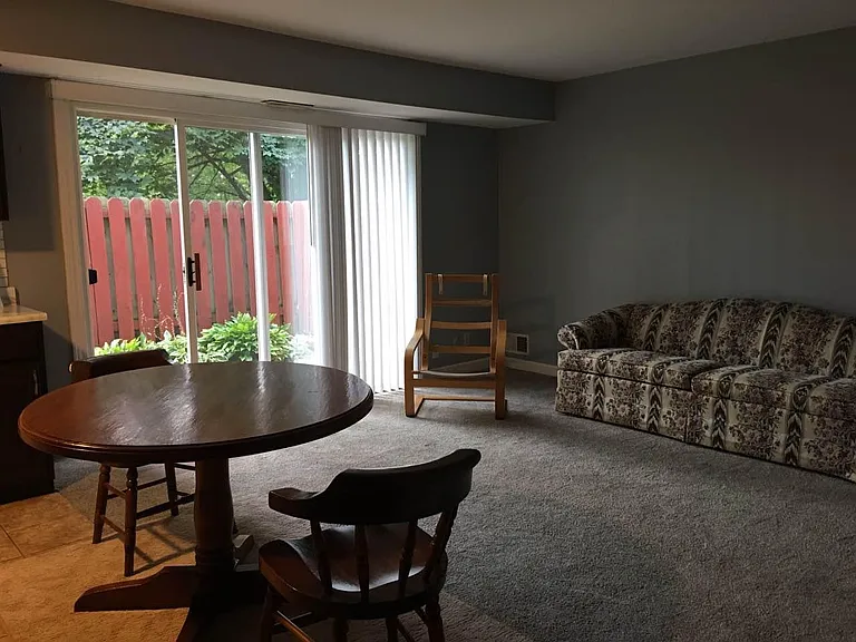 3517 Kenbrooke Ct — Photo 10