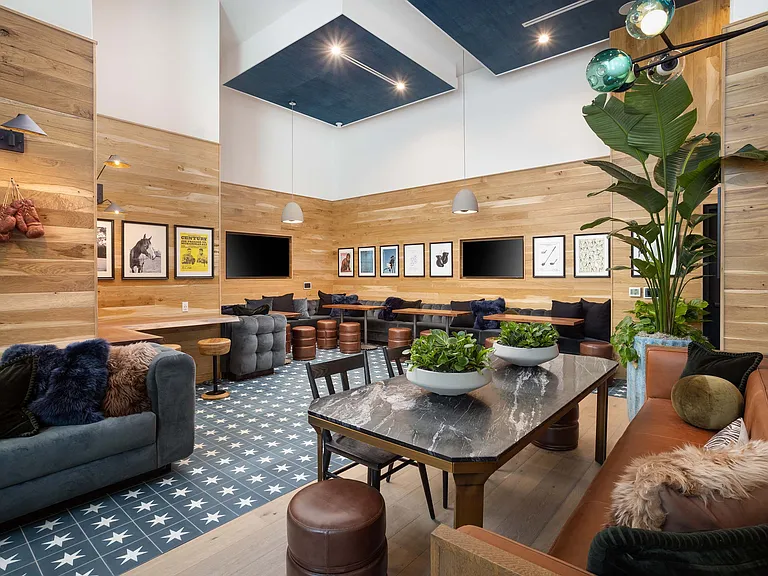 Alexan Noho West — Photo 140