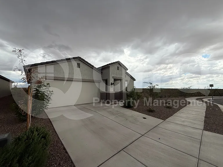 12152 E Morris Carson Dr — Photo 1