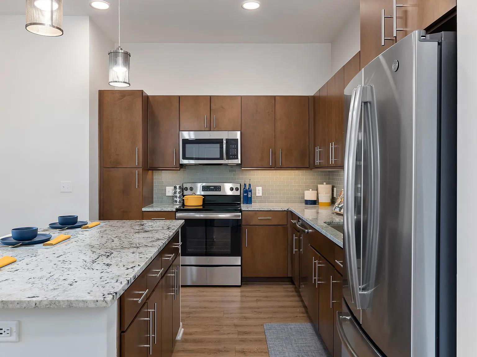 Residences at Park Place — Photo 2