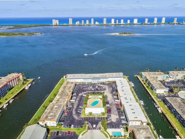 100 Shore 307 Court #307, North Palm Beach, FL 33408