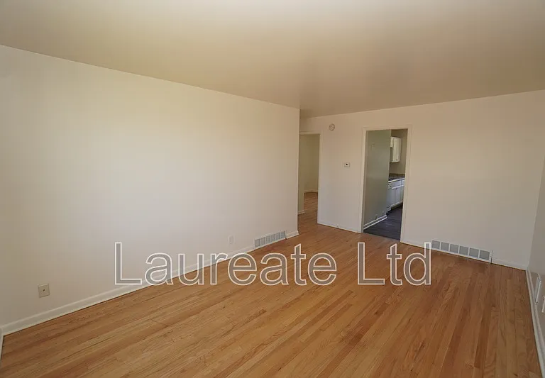 4475 E Yale Ave — Photo 4