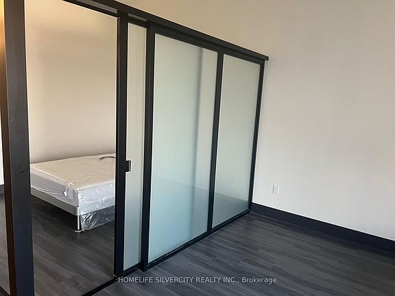 2nd image of 121 King St E #603